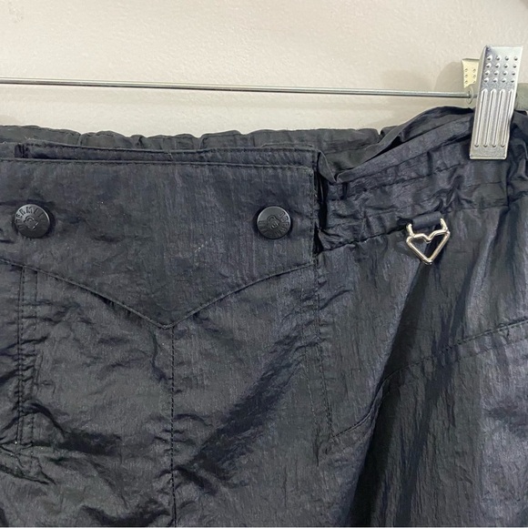 Obermeyer Size 12 Women’s Black Nylon Track Ski Snow Pants Unlined High Rise - Picture 4 of 11